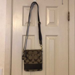 AUTHENTIC COACH PURSE